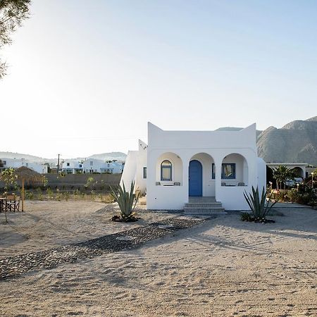 Villa George Santorini Периволос Номер фото