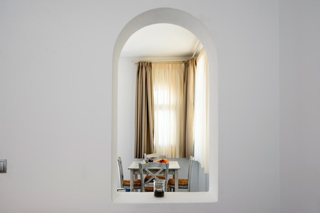Villa George Santorini Периволос Номер фото