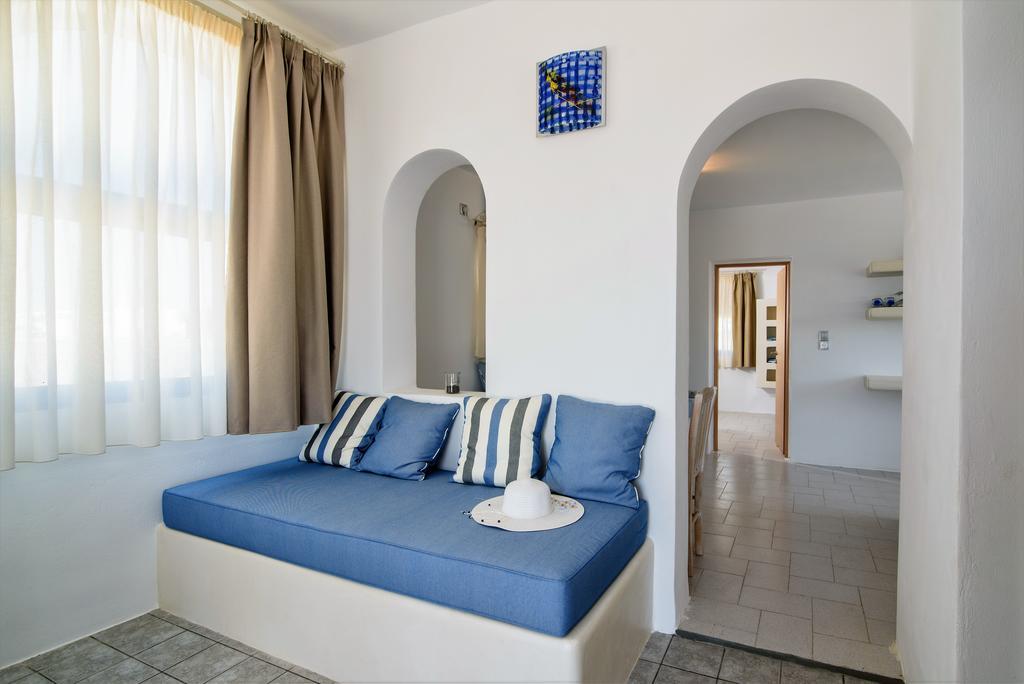 Villa George Santorini Периволос Номер фото